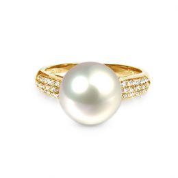 Bague Perle Culture Eau Douce Blanche. Or Jaune Diamants