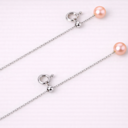 Chaîne maille forçat. Or blanc 18cts, 35-45cm, ajustable. 1.0gr