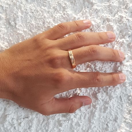 Bague alliance homme lignes obliques - Or jaune, diamant | Eolas