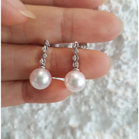 Pendants oreilles Miya. Perles Akoya Japon. Or blanc, diamants