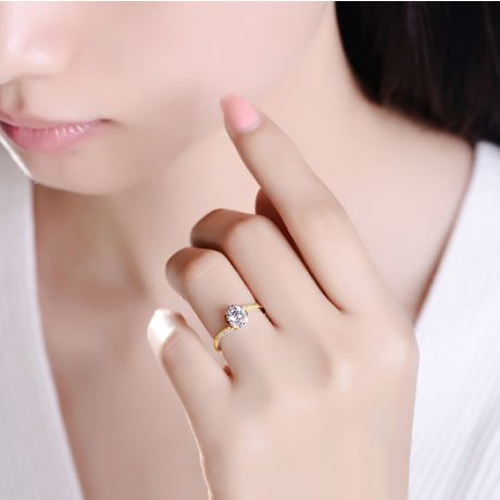 Bague de Fiancailles Rose Vertige - Solitaire Or Jaune, Diamants 0.30ct | Gemperles