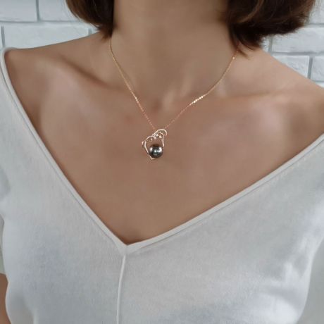 Pendentif coeur nébuleux, romantique - Perle Tahiti - Or jaune, diamants