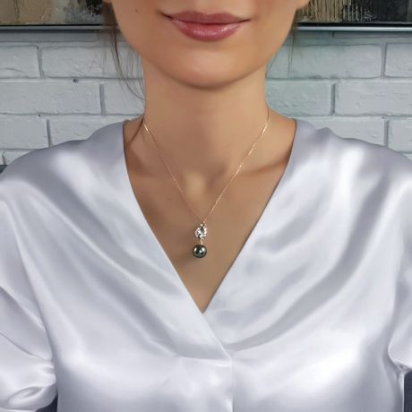 Pendentif symbole liberté - Pendentif aile perle de Tahiti - Or blanc, diamants