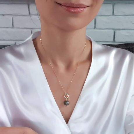 Pendentif séduction cygne - Perle de Tahiti - Or jaune, diamants