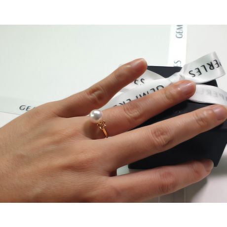 Bague anneau or jaune perle Akoya Japon. Motif Papillon