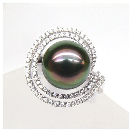 Création d'orfèvrerie - Bague luxe - Perle de Tahiti, or blanc, diamants