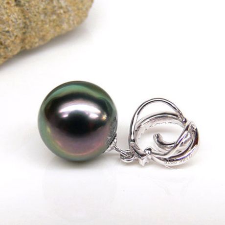 Pendentif joaillerie - Perle Tahiti paon aubergine - Or blanc, diamants