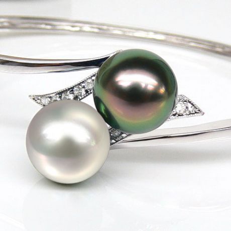 Bracelet or blanc, diamants et perles des mers du sud multicolores