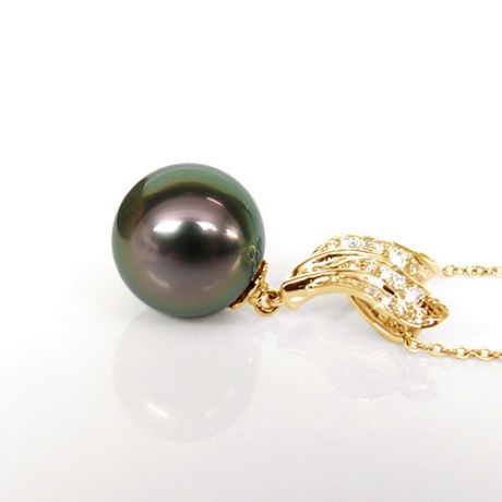 Création pendentif feuilles - Perle Tahiti noire paon - Or jaune, diamants