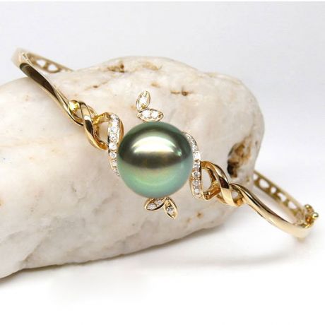 Bracelet jonc - Perle de Tahiti noire - Or jaune, diamants
