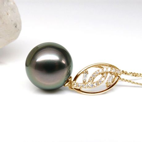 Pendentif deux feuilles - Perle de Tahiti - Or jaune, diamants