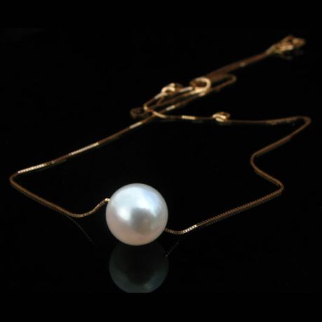 Collier pendentif perle blanche - Chaine or jaune