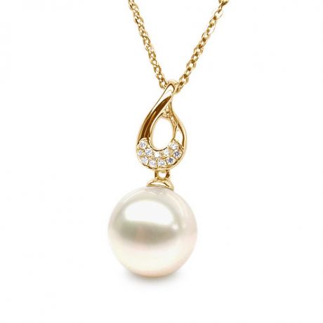 Pendentif twist en or jaune - Diamants sertis et perle blanche