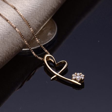 Pendentif coeur en papillon - Or jaune et diamants 0.15ct