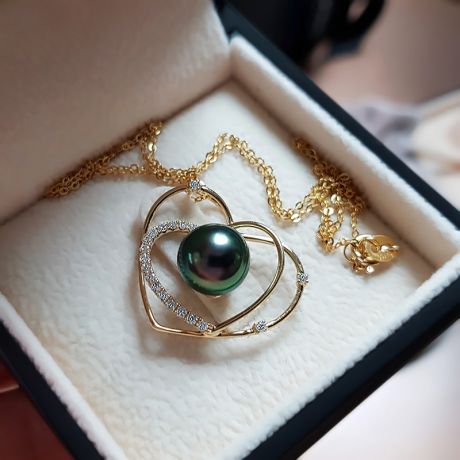 Pendentif double coeur - Perle Tahiti paon aubergine - Or jaune, diamants