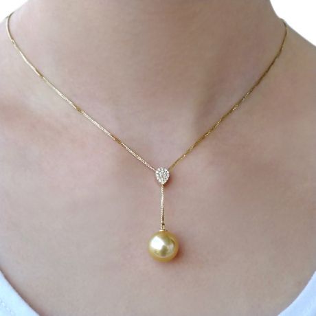 Pendentif bélière d'inspiration romaine - Perle d'Australie 10-11mm, or jaune