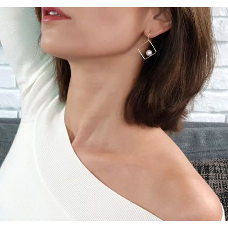 Pendantes d'oreilles carrées Perles Akoya et Or blanc I Chokko