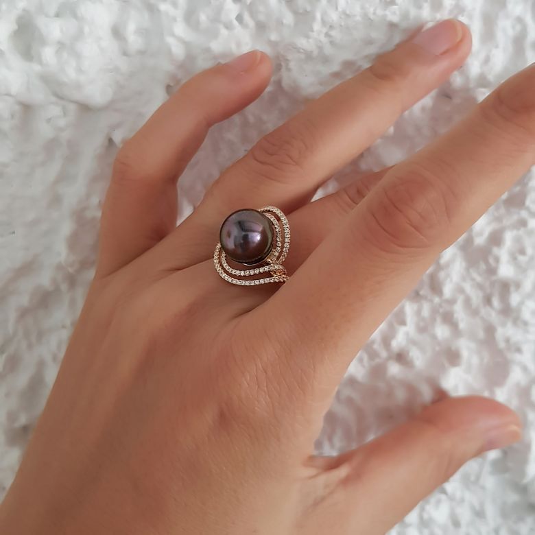 Création d'orfèvrerie - Bague luxe - Perle de Tahiti, or jaune, diamants - 6