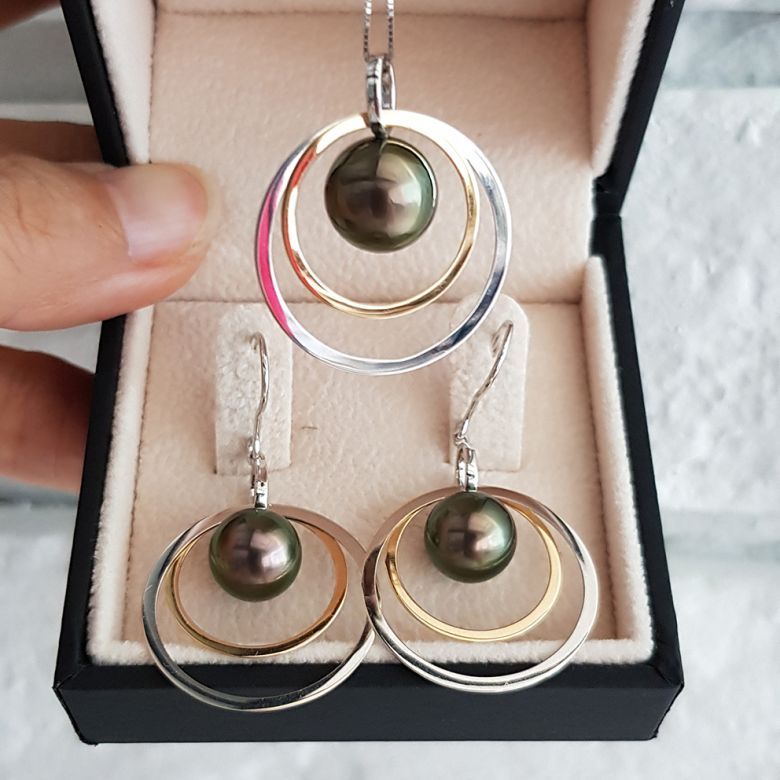 Pendentif 2 anneaux superposés - Perle de Tahiti - Or jaune et blanc - 3