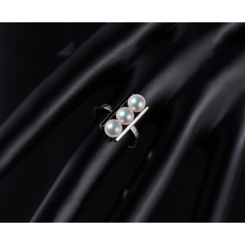Bague 3 perles Akoya alignées et or blanc 18 carats - 6