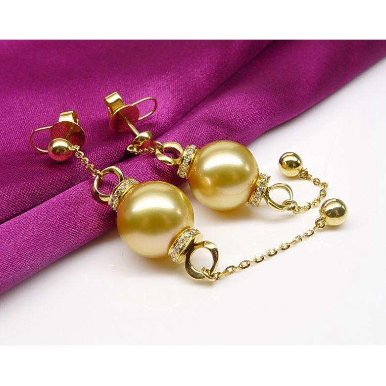 Pendants d'oreilles. Chainettes Or jaune, perles d'Australie dorée et diamants - 5