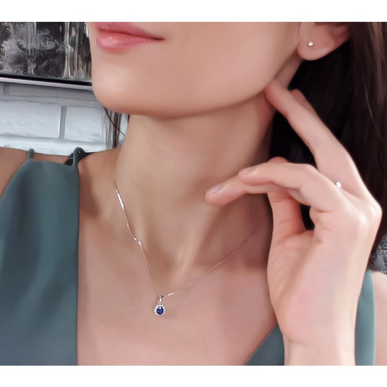 Breloque en fleur - Or blanc 18 carats - Diamants et saphir - 5