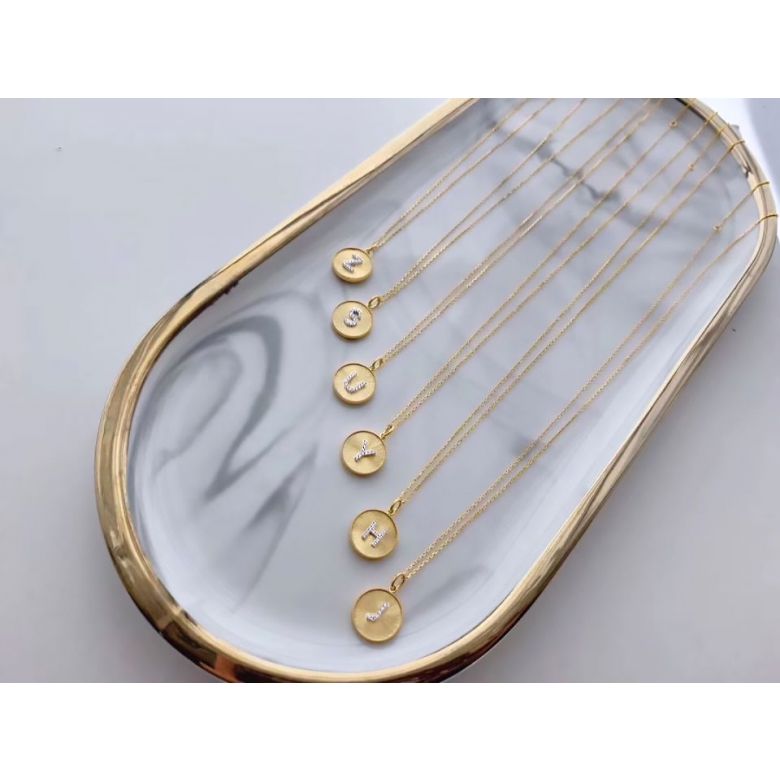 Pendentif Lettre de l'Alphabet - Vos initiales diamantées autour du cou - 19