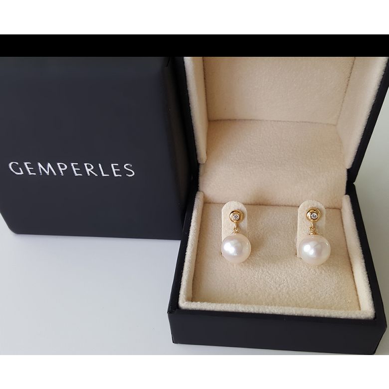 Pendants d'oreilles en perles de culture. Disque d'or et chaînette - 3