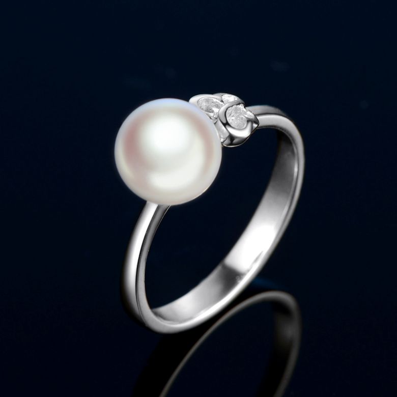 Bague anneau or blanc perle Akoya Japon. Motif Papillon - 2