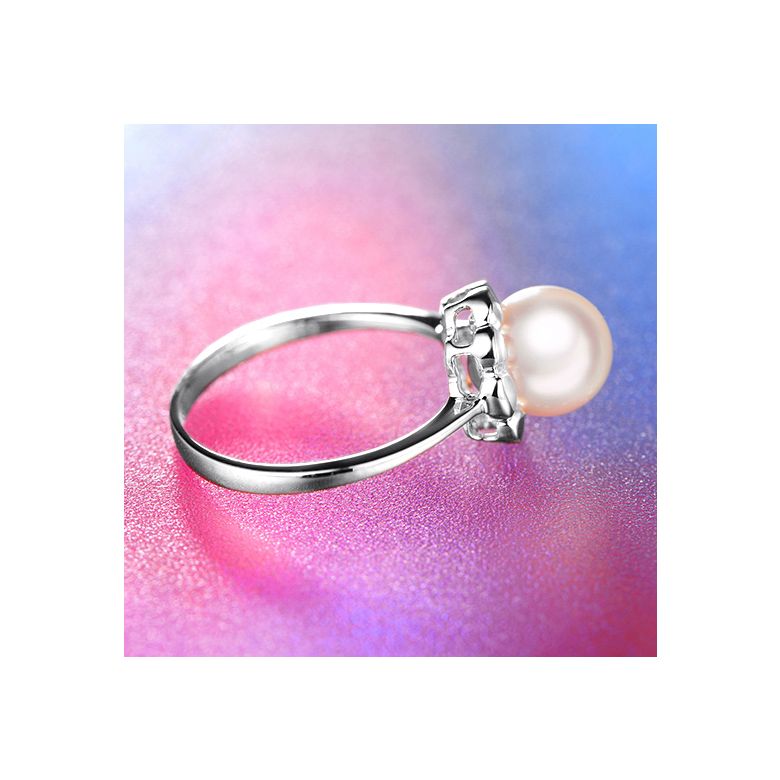 Bague fleur charnelle. Or blanc, perles Akoya Japon - 7