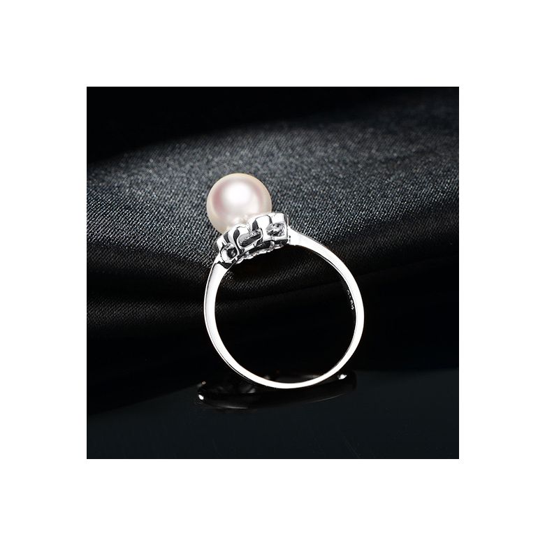 Bague fleur charnelle. Or blanc, perles Akoya Japon - 5