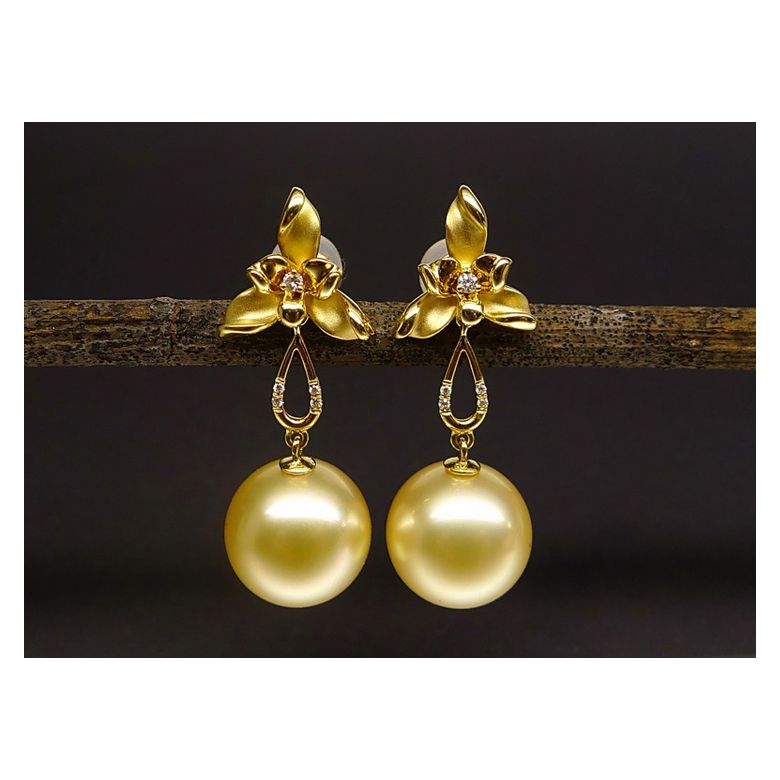 Boucles d'oreilles 3 pétales gold. Perles des mers du Sud - 6