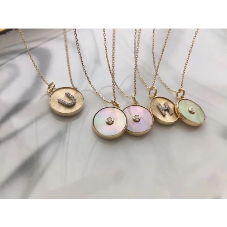 Pendentif Lettre de l'Alphabet - Vos initiales diamantées autour du cou - 15