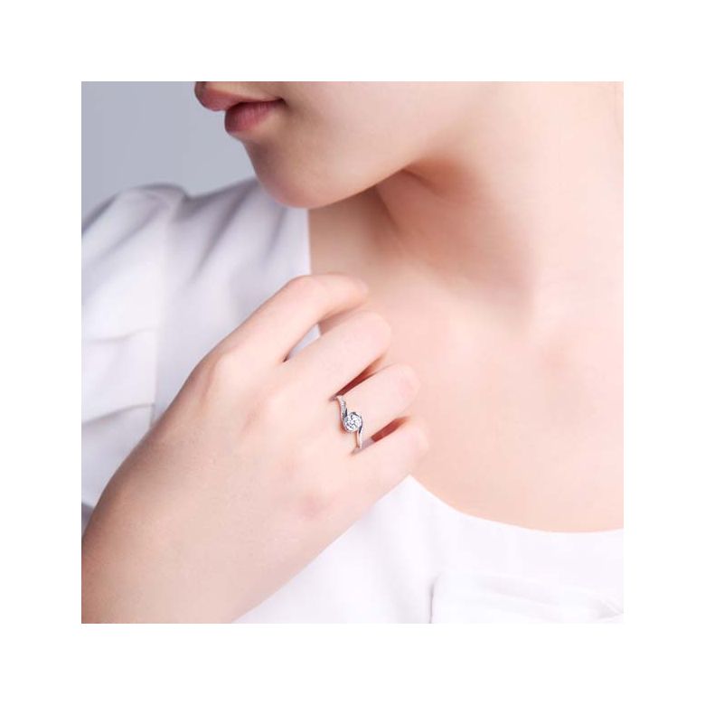 Bague A une Madone Platine - 2