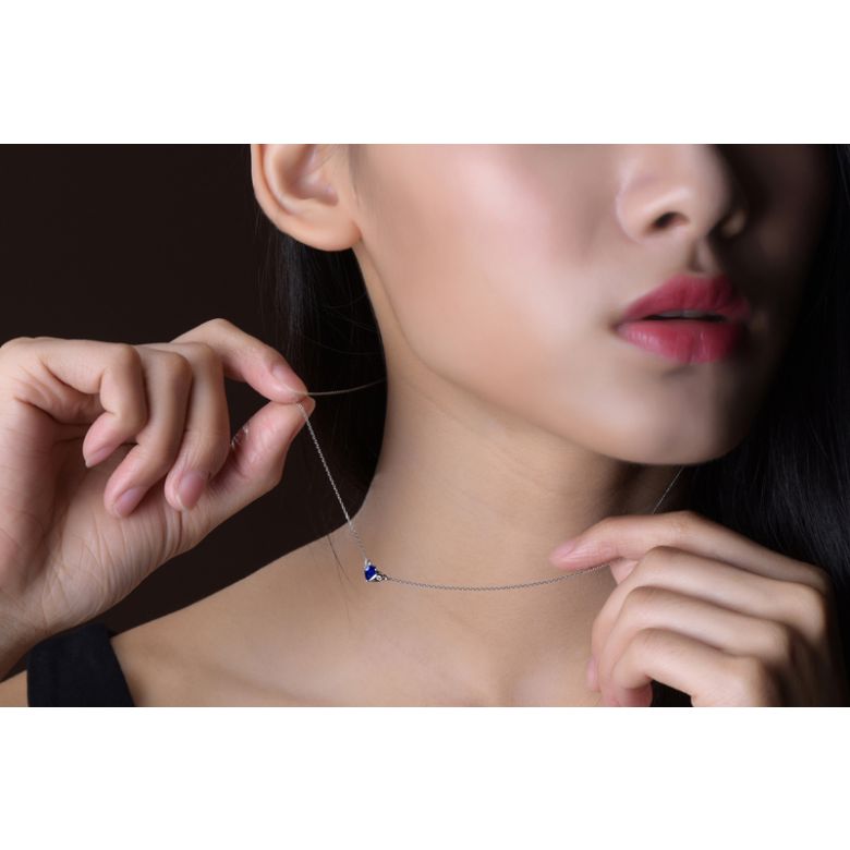 Pendentif coeur saphir et diamant. Or blanc avec sa chaîne - 2