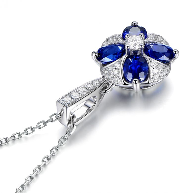 Pendentif solitaire fleur bleue. Or blanc, saphirs et diamants - 12