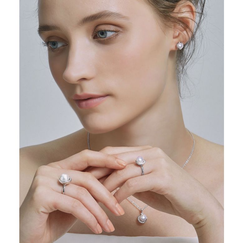 Bague Hinata. Couronne Or blanc et Diamants. Perle Akoya - 2